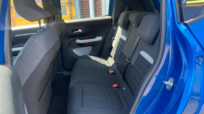 Citroen C3 1.2 Turbo Plus 5dr Petrol Hatchback - Image 16
